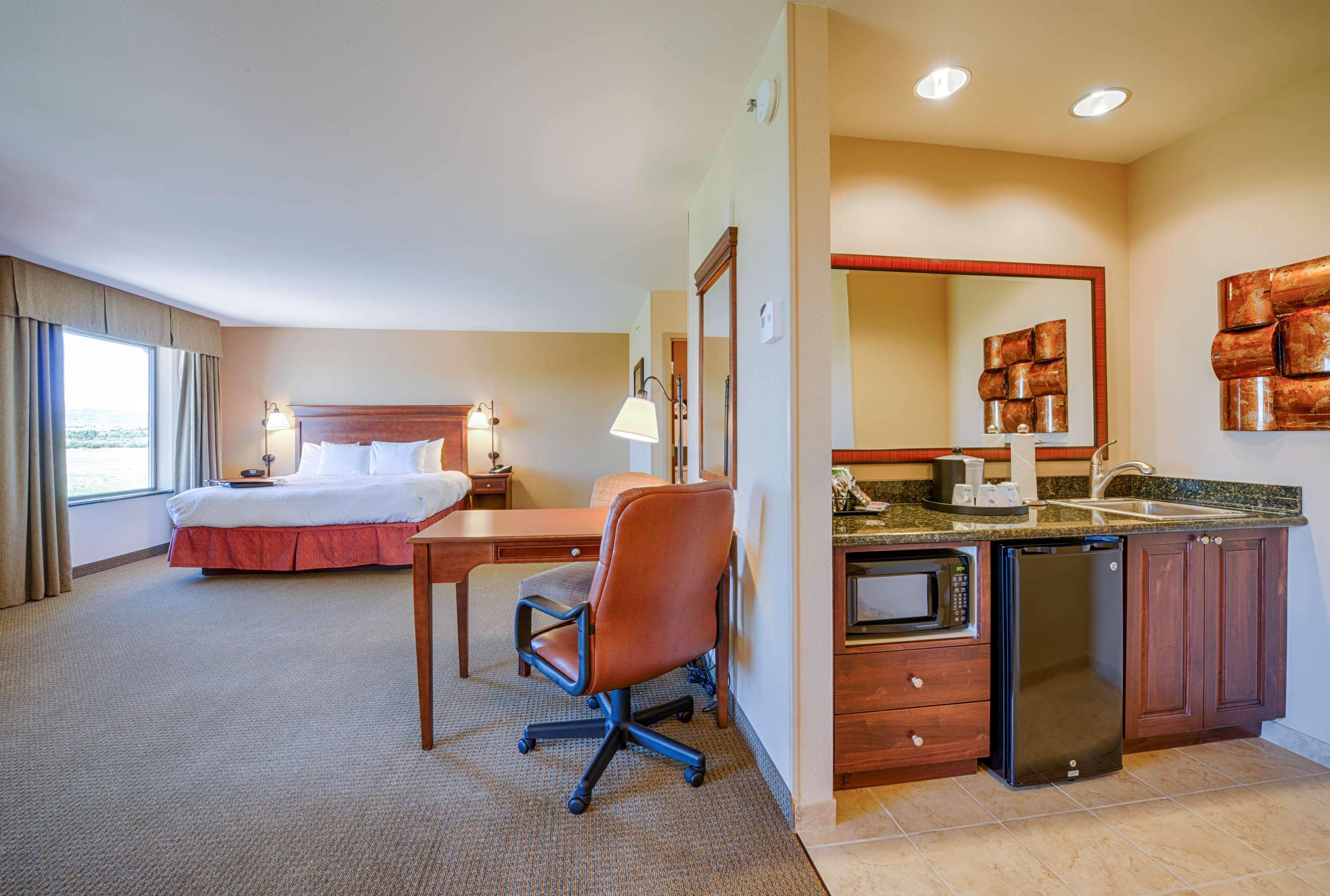 Hampton Inn & Suites Pinedale Exterior photo